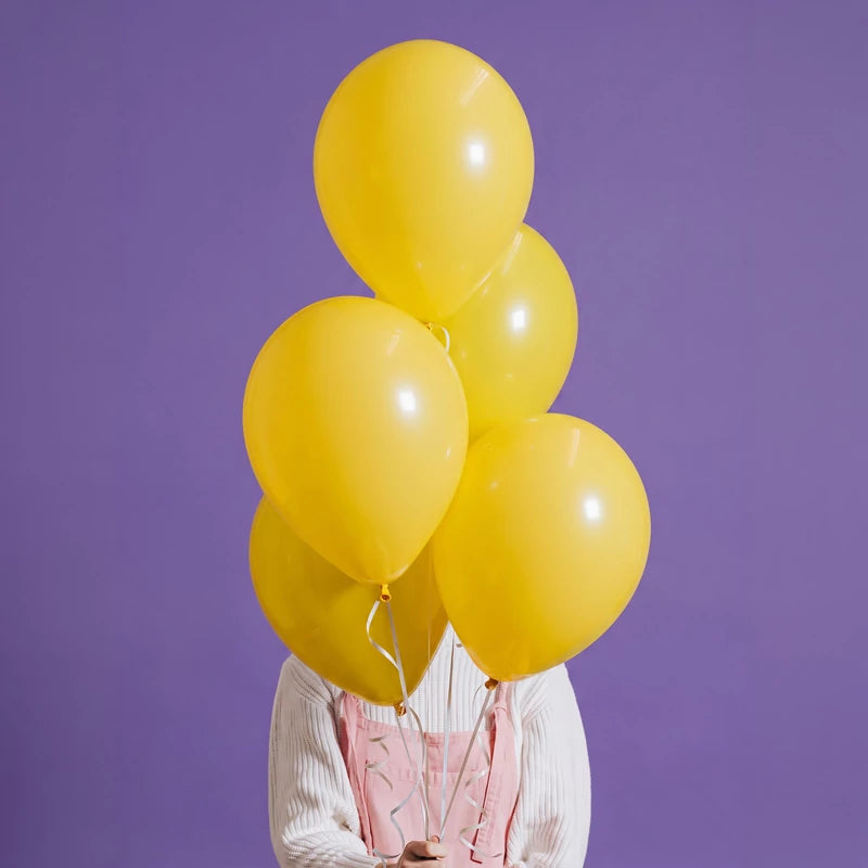 Inspiracion con Latexballon 23 cm Mattgelb (50 Stück)