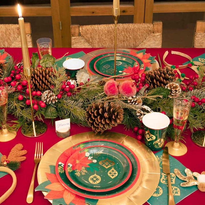 Traditionelle Weihnachtsfest -Premium -Tisch -Kit 12 Personen