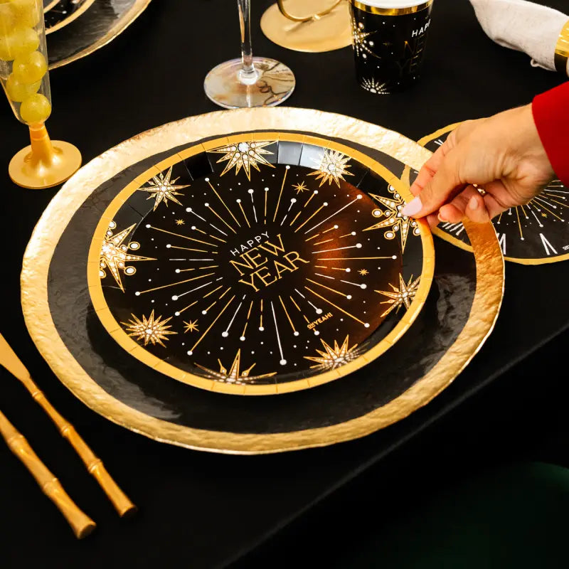 Plato Cartón Llano Redondo Ø 23 cm Nochevieja 'Happy New Year'