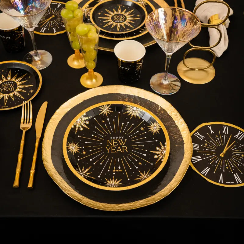 Doppelpapier Serviettenschicht 33x33 cm Heiligabend mit einer Uhrform