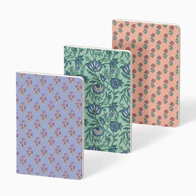 Libretas Tapa Blanda 10.5 x 1.7 x 14.7 cm Floral