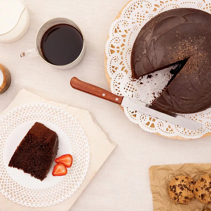 Piccolo biondo rotondo