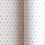 Papel de Regalo 70 cm x 2 m con Corazones