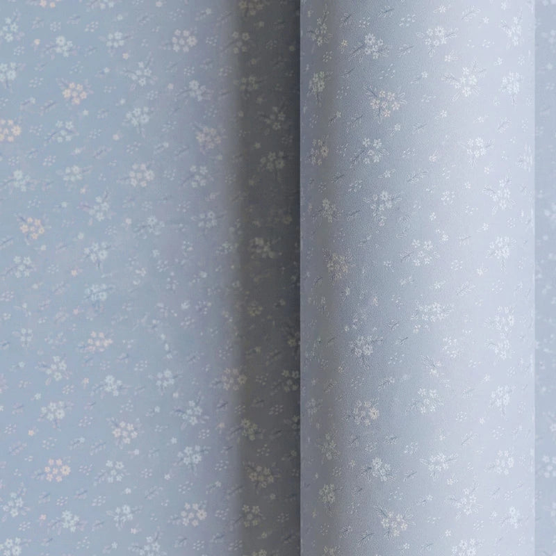 Papel de Regalo 70 cm x 2 m Azul Pastel con Flores