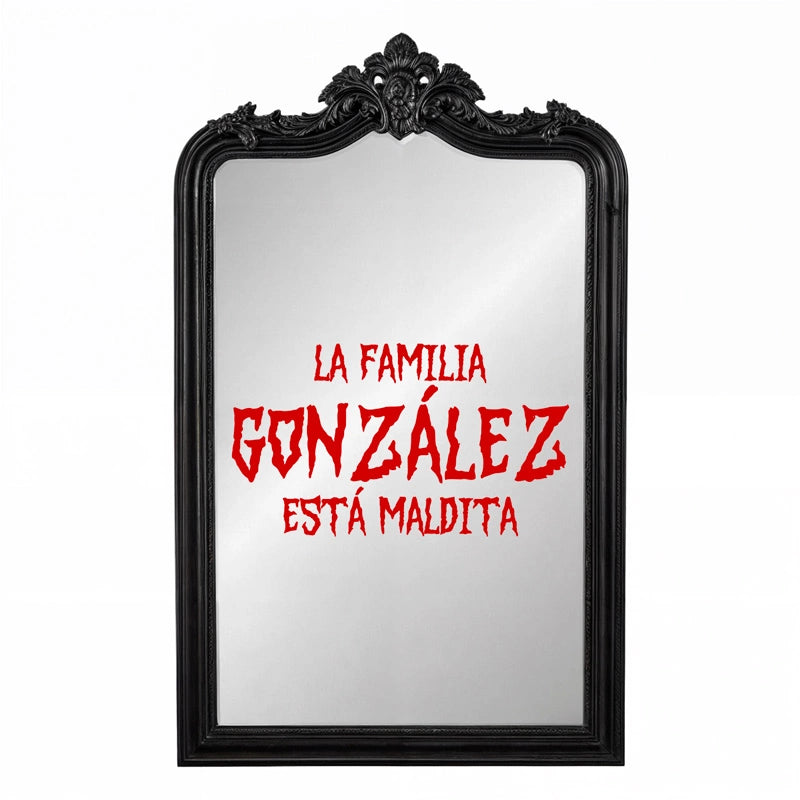 Personalisierte Vinyl Die Familie ist verdammt Halloween -Spiegel