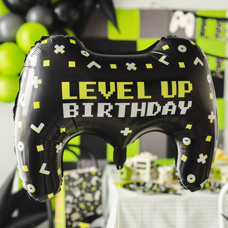 Fail Globe forms "Level Up Birthday" Gamer