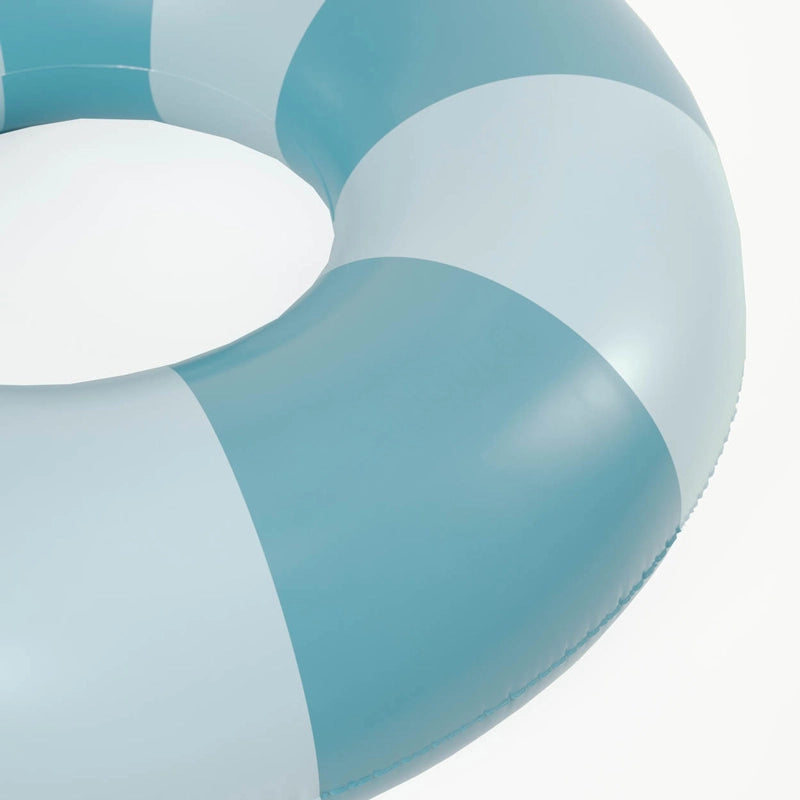 Strisce pastello blu blu di ciambella