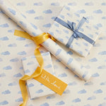 Papel de Regalo 70 cm x 2 m Nubes Azul Pastel