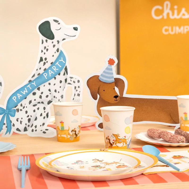 Inspiracion con Silhueta decorativa de cachorro salsicha de papelão