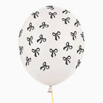Globo Látex 30 cm Lazos Blanco Pastel