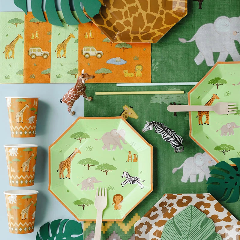 Flat Octagonal Cardboard Plate 23 cm Safari