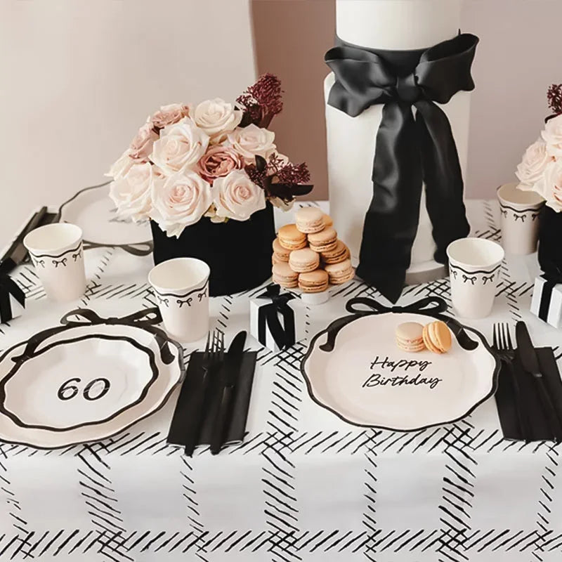 Prato de Cartão 60º Aniversário Ø 18 cm Creme