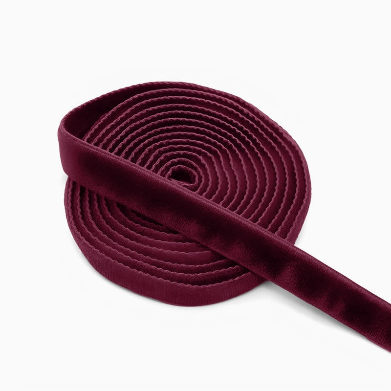 Burgundy Velvet Ribbon 1.5 cm x 10 m