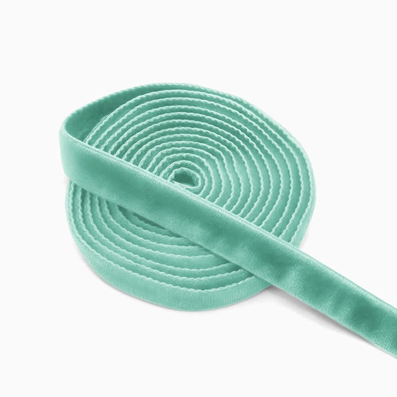 Fita de veludo verde menta 1,5 cm x 4,5 m