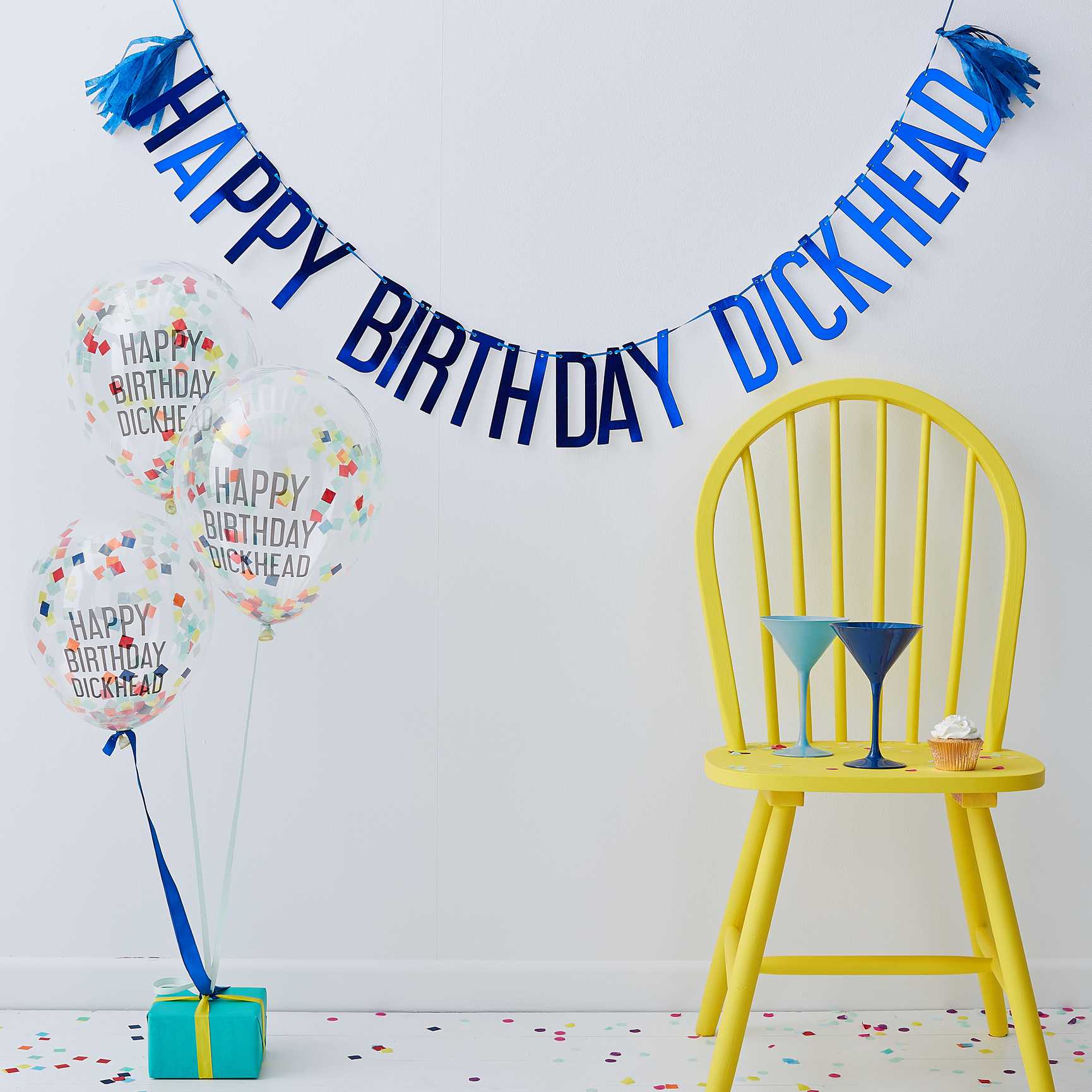 Kit de ballon et Guirnalda "Joyeux anniversaire Dickhead"