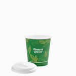 Eco Green Pappe mit einem kleinen Getränkdeckel