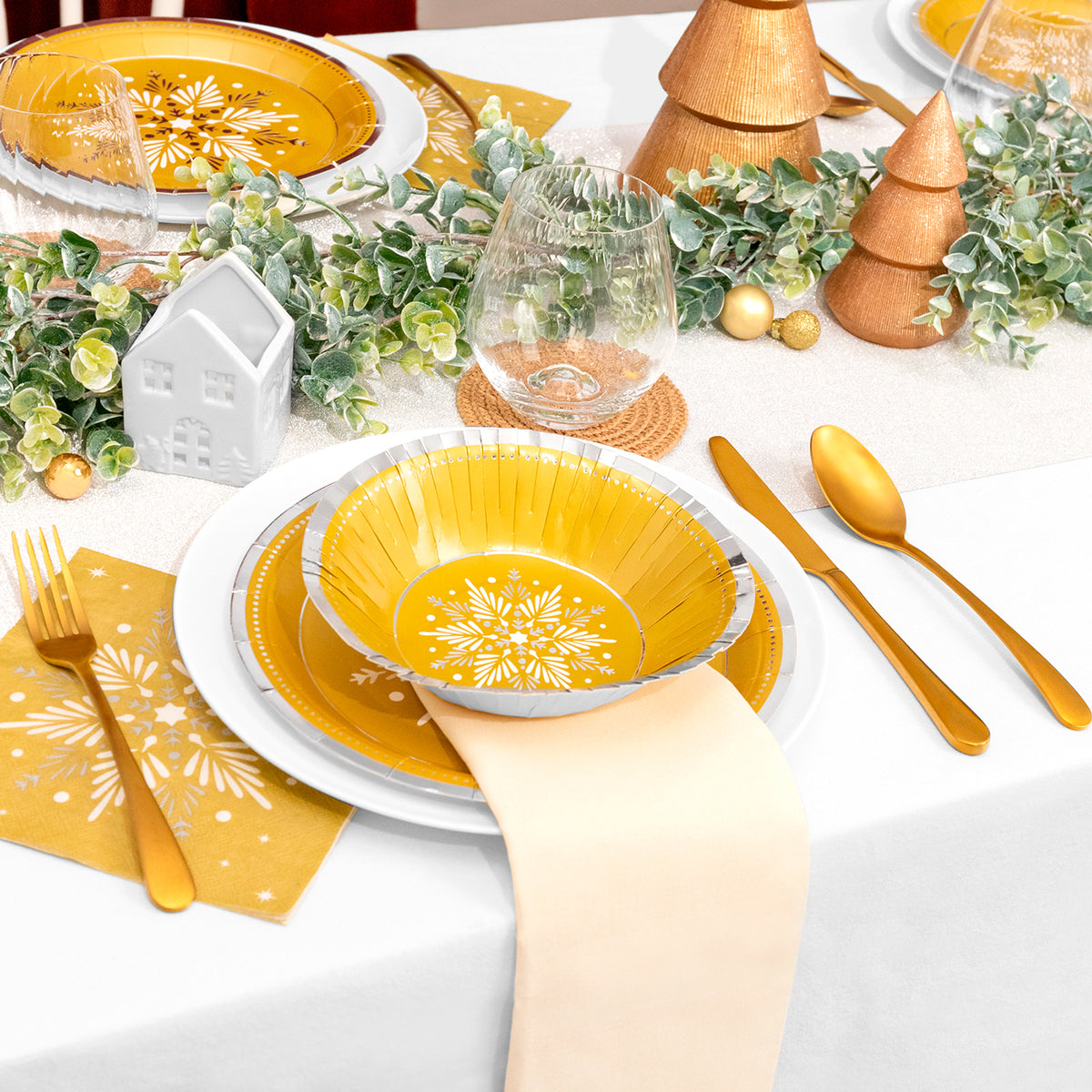 Weihnachtsschüssel aus Pappe, rund, 350 ml, goldene Schneeflocke – perfekt für Ihre Partys – Oh Yeah!