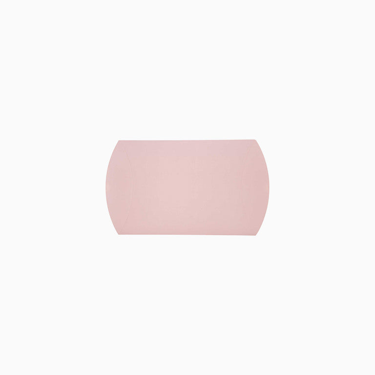 Gift box form cushion pastel